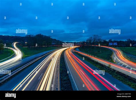 Das Autobahnkreuz Kaiserberg Autobahn A Ruhrschnellweg Berquert