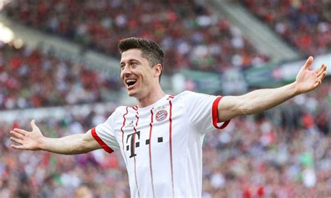 Lewandowski Acusa Y Es A Cristiano Ronaldo “¿no Lo Sabes” Y Lo