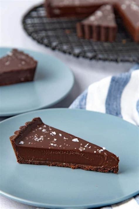 Chocolate Tart Dessert Recipe Simple Ganache Tart The Flavor Bender