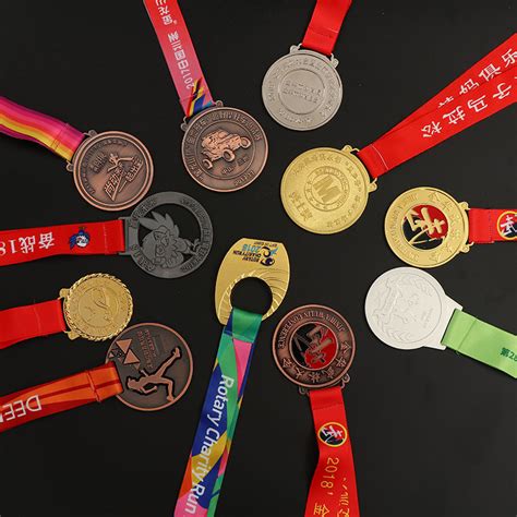 Custom Medals And Medallions For Your Next Sporting Event School Awards