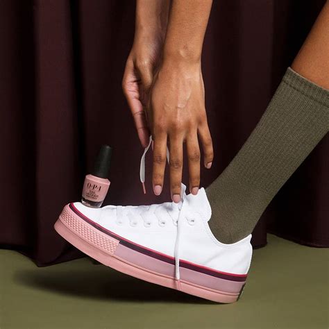 Converse lanza colección con OPI