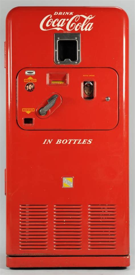 Lot Coca Cola Vendorlator Vmc Vending Machine Case Auctions