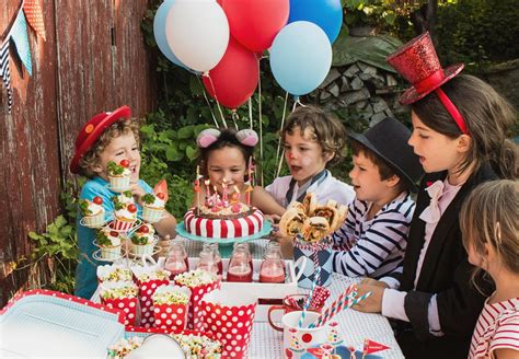 Goûter Danniversaire De 1 à 10 Ans Idées Activités Et Thèmes