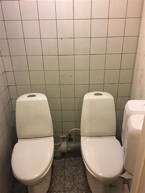 A severe lack of privacy : r/WTF