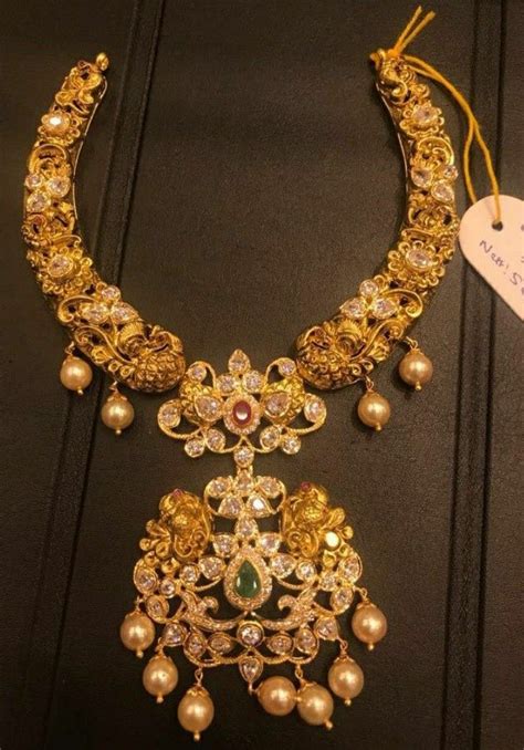 Pin By Laksmisaritha Mutyala On Things To Wear Gold Wedding Jewelry