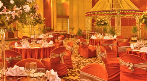 Topaz Banquet Hall in The HHI (Hotel Hindustan International), Kolkata ...