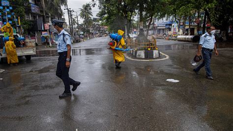 West Bengal Extends Total Lockdown In Containment Zones Till July 19