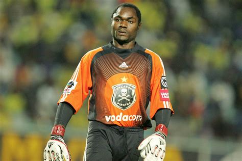 A Closer Look At Pirates Goalie Hits And Misses Soccer Laduma