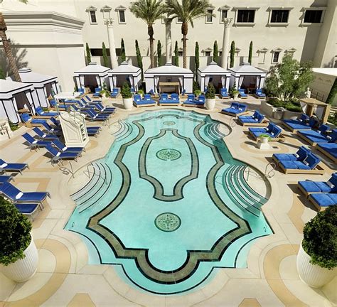 Caesars Palace Pool Swim Up Bar