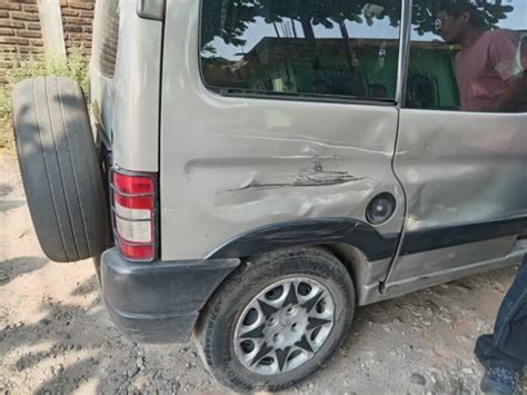 EL ORBE AL MOMENTO Conductor de Un Vehículo Peugeot Causa accidente al