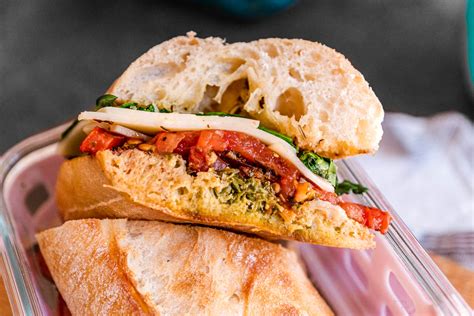 Roasted Tomato Pesto Sandwich Two Market Girls