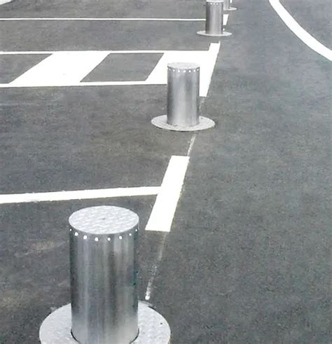 Automatic Parking Bollard | Bollards Direct USA