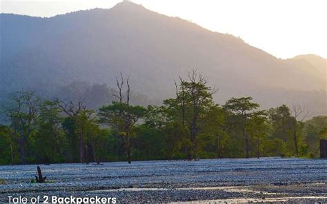 The mesmerising Jayanti River | Tale of 2 Backpackers