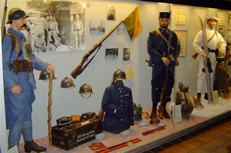 Le Linge Memorial Museum Chemins De M Moire