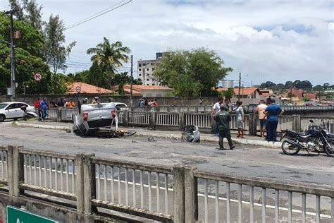 Homem morre ao cair de viaduto na BR 230 após acidente entre carro e