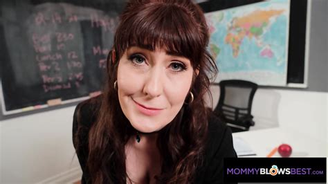 MommyBlows Best My Hot Teacher Sucked My Dick To Concentrate Melody Mynx