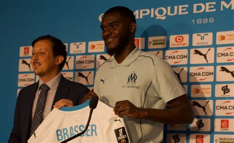 Om Brassier Affiches Ses Ambitions Son Choix De Zerbi Son