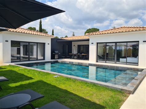 Locations De Villas Luxe Dans Le Luberon Les Mazets Du Luberon