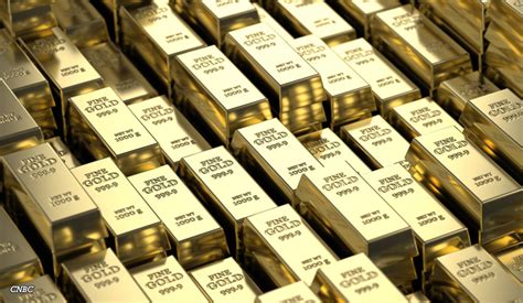 Gold Price Hits Record Peak Above