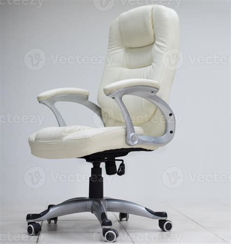 white office chair 10363016 Stock Photo at Vecteezy