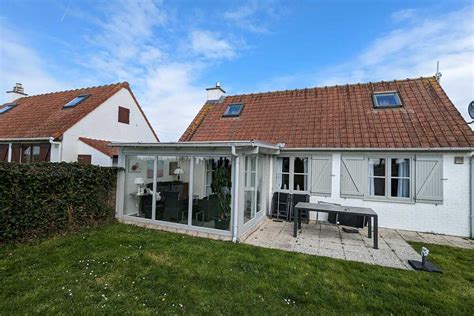 Vakantiehuis In B Bredene Aan Zee In Bredene Vanaf Direct Met