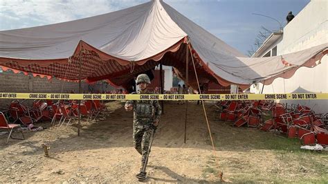 Un Atentado Suicida Durante Un Mitin De Un Partido Islamista Deja Al