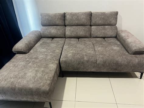 SOFA EXCLUSIVE BARU DAN MURAH NAK LETGO Furniture Home Living