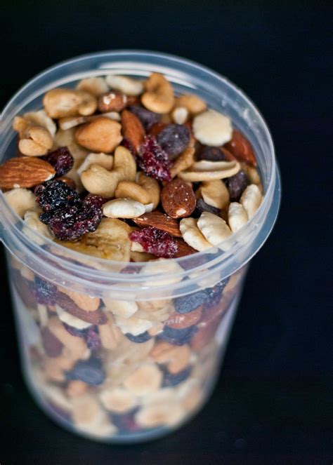 How To Make Healthy Sweet And Salty Trail Mix