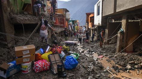 Peru: Mudslides kill 12, thousands affected – DW – 02/08/2023