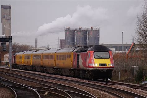 Network Rail Nmt 43290 43299 In Middlesbrough North Eas Flickr