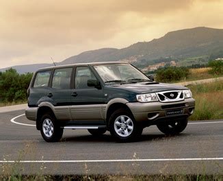 Fiche Technique Nissan Terrano II II 2 7 TDi125 Luxe 5p 2002 321auto