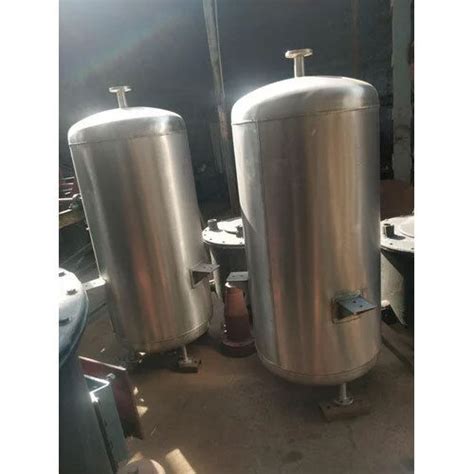 Stainless Steel Vertical Storage Tank At Inr In Ahmedabad