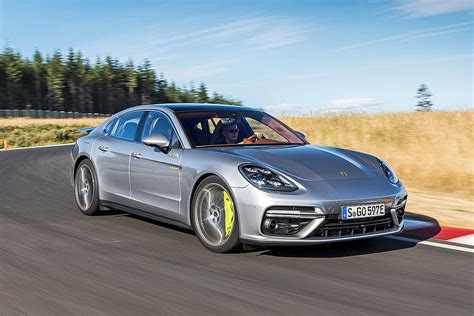 Porsche Panamera Turbo S 2021 Ahora con más poder y mejores cifras