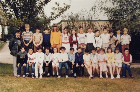 Photo De Classe Primaire CM2 1985 De 1985 ECOLE MARCEL PAGNOL