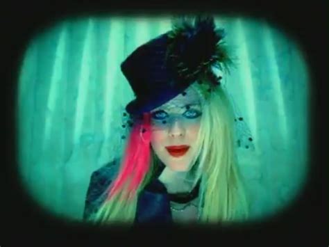 Hot Music Video Avril Lavigne Photo 33885811 Fanpop