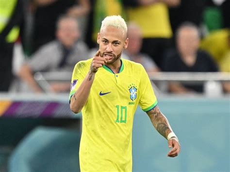 Neymar Transfer Confirmed The Brazilian Will Play In Saudi Arabia