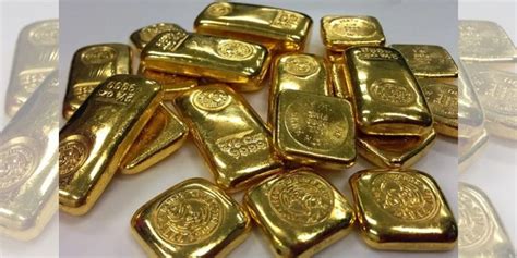 Five Arrested In Gold Smuggling Case From Dubai Pratahkal