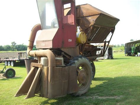 One Row Cotton Picker Yesterdays Tractors