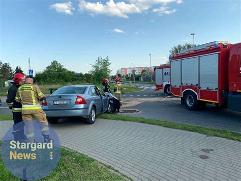 Na feralnym skrzyżowaniu w Stargardzie zderzyły się dwa auta Stargard