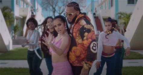 Con Mucho Ritmo Becky G Y El Alfa Estrenan El Videoclip De Su