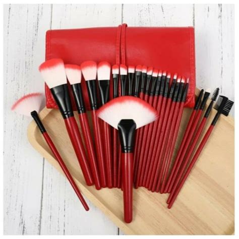 HUDA CRUSH BEAUTY PROFESSIONAL 24 Pcs Makeup Brush Set for Foundation ...