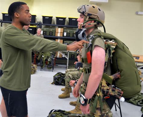 Jbsa Fort Sam Houston Unit Hosts First Ever Marine Corps Jumpmaster