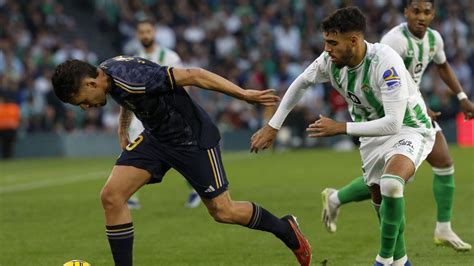 Chadi Riad Cambia El Real Betis Por La Premier League