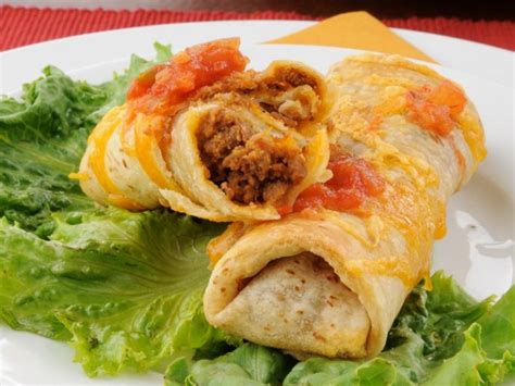 Cómo hacer chimichangas un peculiar pero delicioso platillo Cocina