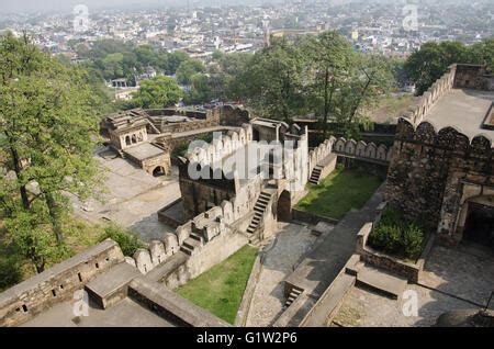 Jhansi Fort ; Jhansi ka Kila ; fortification inside view ; Bangira ...