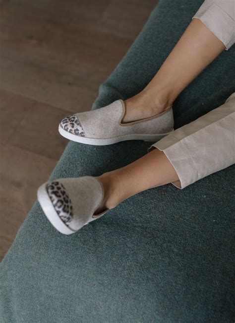 Des chaussons pour Femme doux et chauds pour un style chic décontracté