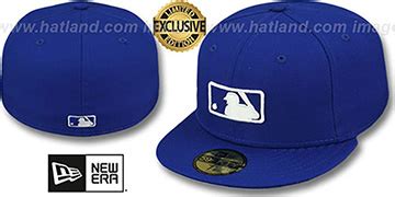 MLB UMPIRE Black Fitted Hat by New Era