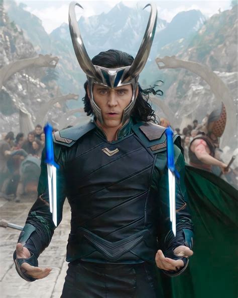 Tom Hiddleston ᵎ Thor Ragnarok As Loki Laufeyson ★ Supereroi Marvel