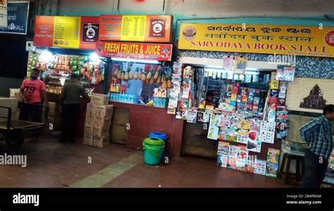 railway platform stall  res stock photography  images alamy