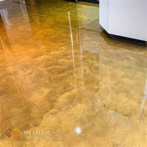 Glitter Golden Mix with Light Coffee Tone | Epoxy floor designs, Epoxy